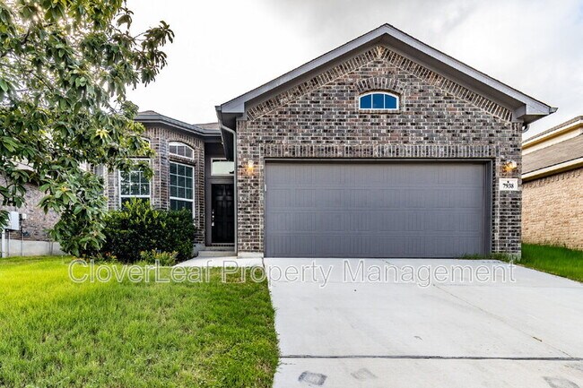 7938 Headwaters Trail in San Antonio, TX - Building Photo - Building Photo