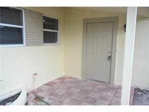 441 NE 43rd St in Boca Raton, FL - Building Photo - Building Photo