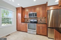 6633 Deer Gap Ct in Alexandria, VA - Building Photo - Building Photo