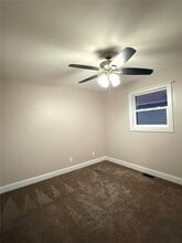 919 Mulberry St in Highland, IL - Building Photo - Building Photo