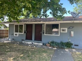 418 E St in West Sacramento, CA - Building Photo