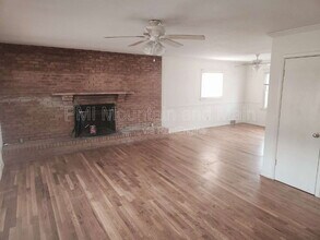 52 Blake Dr in Asheville, NC - Building Photo - Building Photo