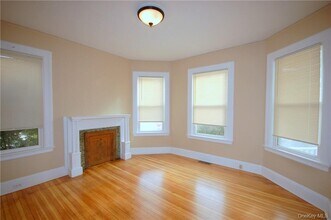 505 Prospect Ave in Mamaroneck, NY - Building Photo - Building Photo