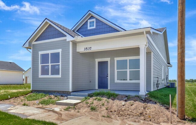 3537 Azalea in Wichita, KS - Building Photo - Building Photo