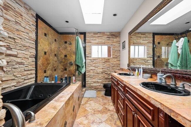 4840 College Ave in San Diego, CA - Building Photo - Building Photo