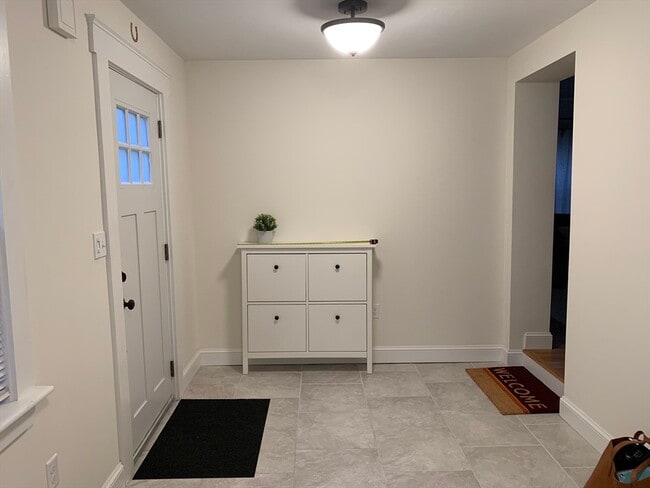 140 Ames St in Sharon, MA - Building Photo - Building Photo