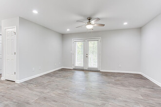 Wood Terrace in Doraville, GA - Building Photo - Building Photo