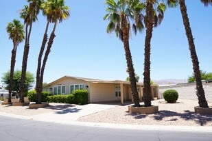 38381 Poppet Canyon Dr in Palm Desert, CA - Building Photo