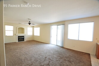 95 Parker Ranch Dr in Henderson, NV - Building Photo - Building Photo