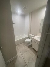 2034 Edison Pointe Blvd in South Daytona, FL - Building Photo - Building Photo
