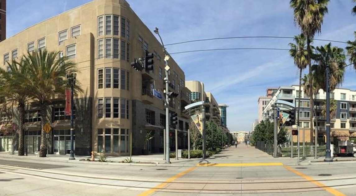 133 Promenade Walk in Long Beach, CA - Building Photo