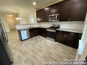 11834 Burnett Rnch in San Antonio, TX - Building Photo - Building Photo