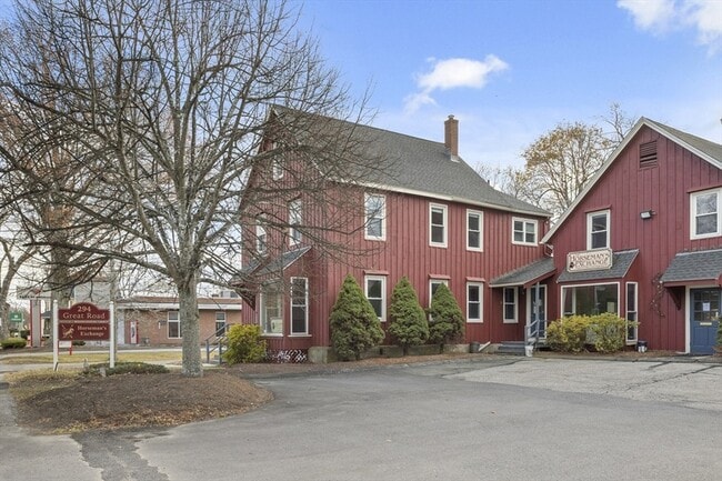 294 Great Rd, Unit 2 in Littleton, MA - Foto de edificio - Building Photo