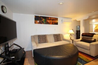 3316 Upperline St in New Orleans, LA - Building Photo - Building Photo