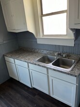 803 Piedmont Ave in San Antonio, TX - Building Photo - Building Photo