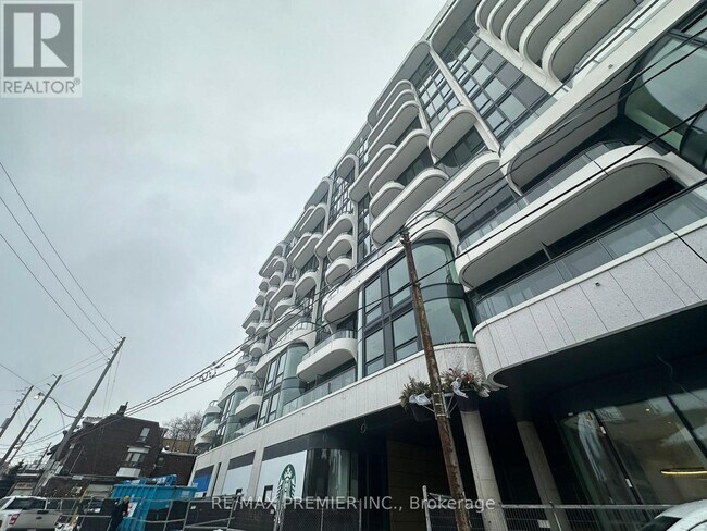 322 Dupont St in Toronto, ON - Building Photo - Building Photo