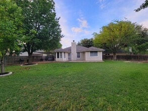 181 Christopher Cv in Kyle, TX - Building Photo - Building Photo