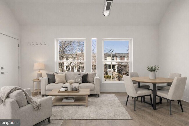 property at 1605 F St NE