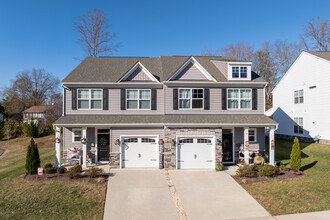 Eastwood Homes at Sunset Hills in North Chesterfield, VA - Building Photo - Building Photo