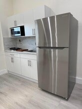 16164 SW 143rd Ln in Miami, FL - Building Photo - Building Photo