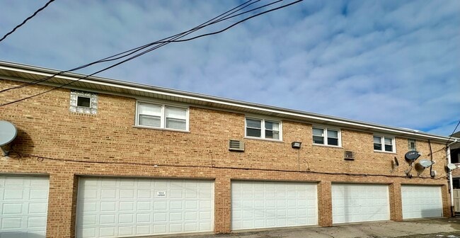 property at 7845 W Lawrence Ave