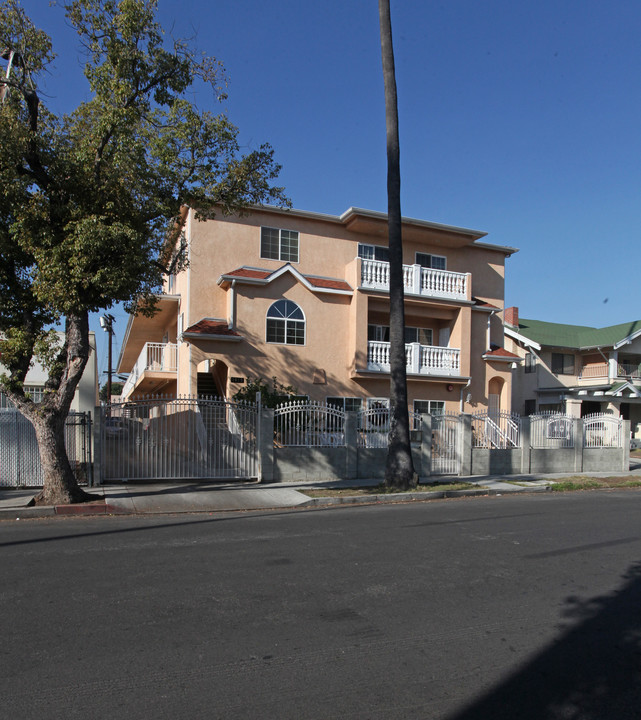 1515 N Kingsley Dr in Los Angeles, CA - Foto de edificio