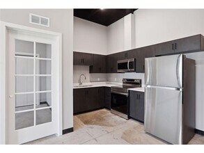 801 SE 9th St in Minneapolis, MN - Building Photo - Building Photo