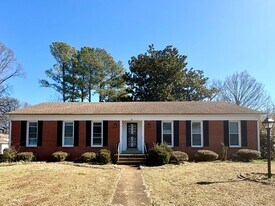 60 Franwood Dr in Jackson, TN - Building Photo