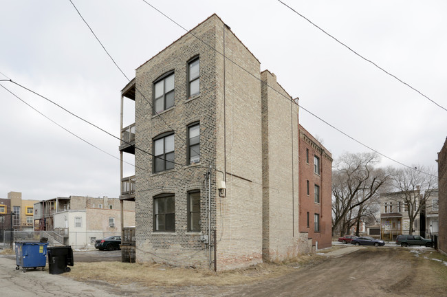 1622 S Hamlin Ave in Chicago, IL - Building Photo - Building Photo