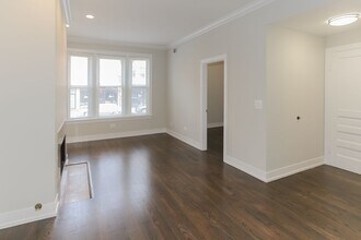 3856 N Southport Ave, Unit 1 in Chicago, IL - Building Photo - Building Photo