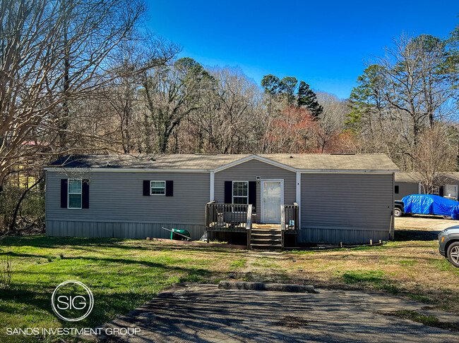 3215 Cleveland Hwy in Gainesville, GA - Building Photo - Primary Photo