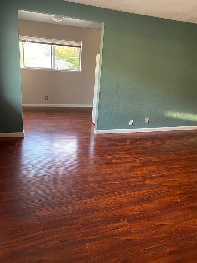 1380 Carnelian Dr, Unit 4 in San Jose, CA - Foto de edificio - Building Photo