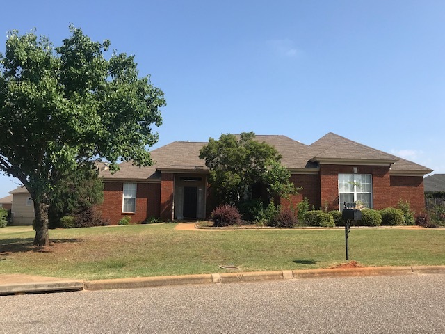 1909 Chancellor Ridge Rd in Prattville, AL - Building Photo