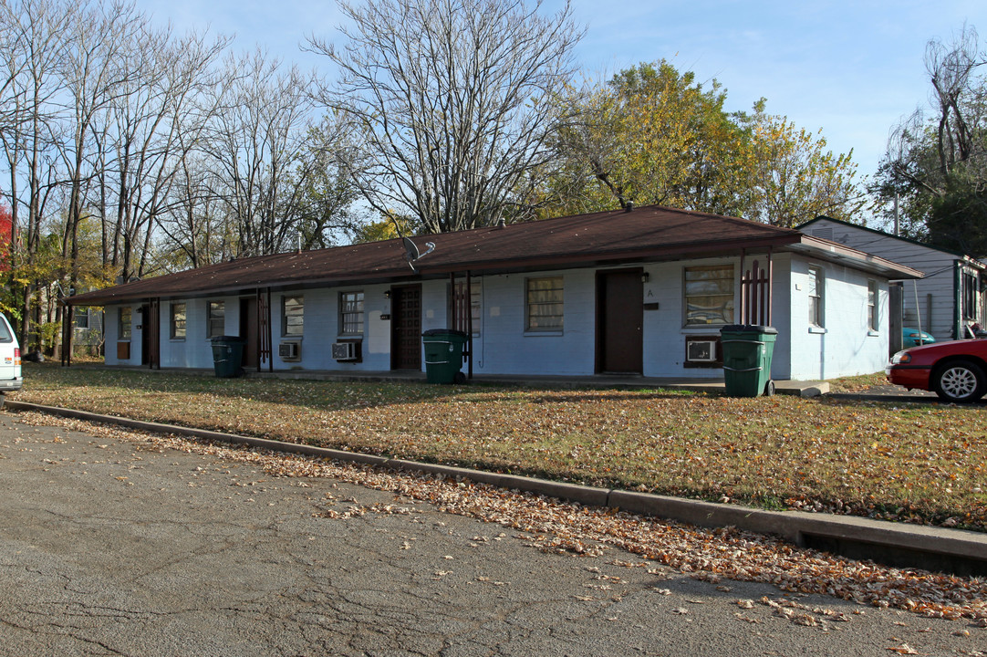 1421 N Wheeling Ave in Tulsa, OK - Foto de edificio