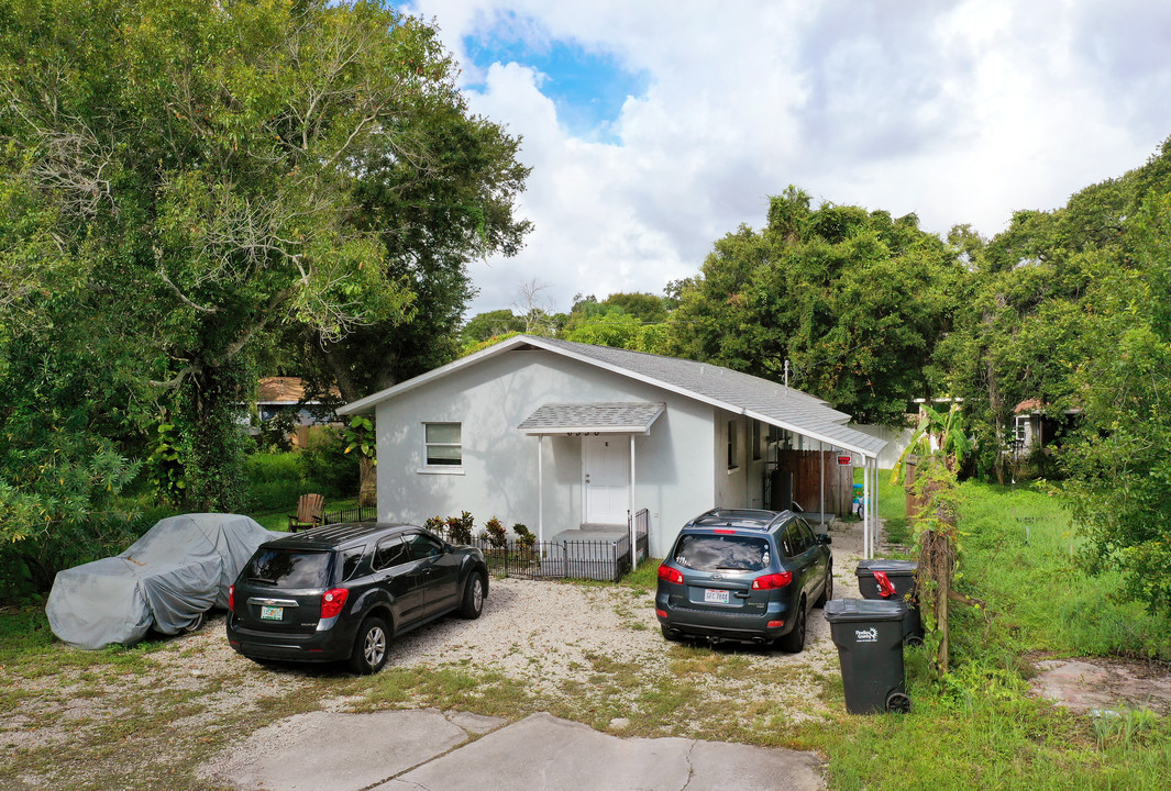 6330 28th St N in St. Petersburg, FL - Building Photo