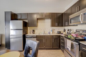 15750 Spectrum Dr in Addison, TX - Building Photo - Building Photo