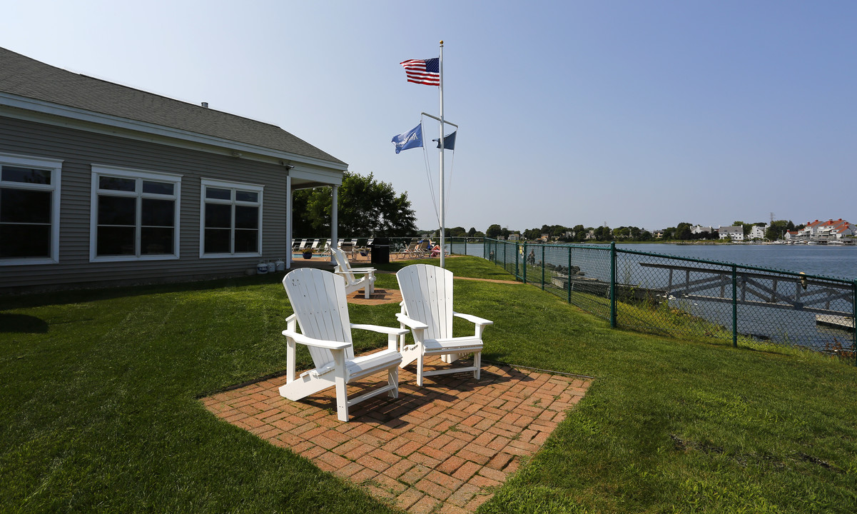 Riverplace in South Portland, ME - Building Photo