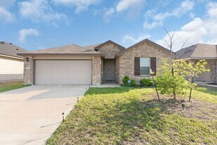 6008 Amelia Earhart Blvd in Killeen, TX - Building Photo