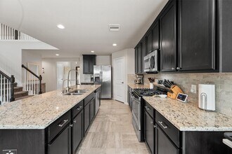 12410 Lake Portal Dr in Houston, TX - Building Photo - Building Photo