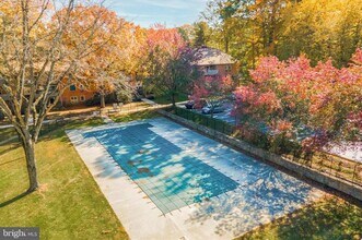 100 Campbell Cir in Downingtown, PA - Building Photo - Building Photo