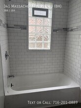 341 Massachusetts Ave in Buffalo, NY - Building Photo - Building Photo