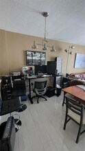 1250 S Miami Ave, Unit 1209 in Miami, FL - Building Photo - Building Photo