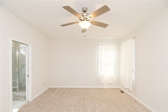 4541 Gresham Dr in Oxford, NC - Building Photo - Building Photo