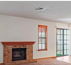 6649 W Tropicana Ave, Unit #202 in Las Vegas, NV - Building Photo - Building Photo