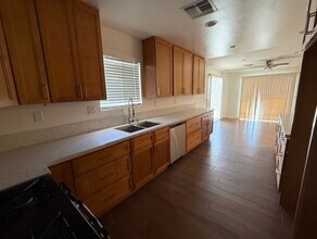 52300 Avenida Obregon in La Quinta, CA - Building Photo - Building Photo