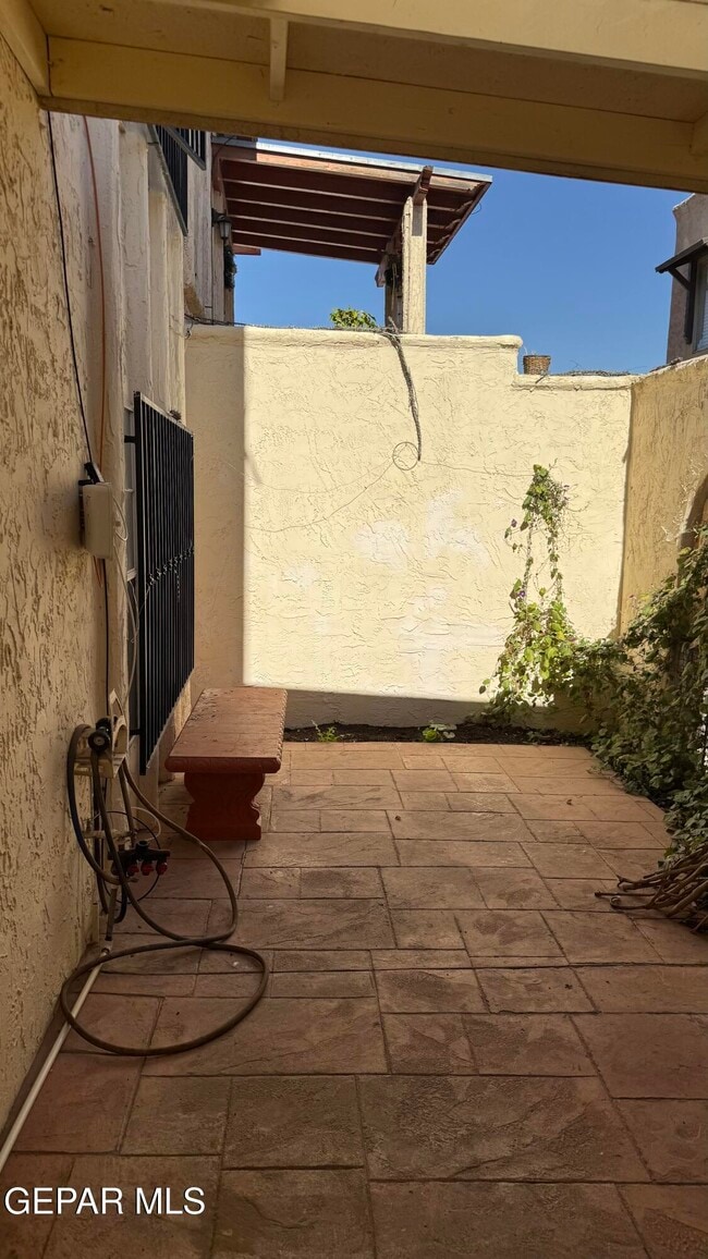 10613 Springwood Dr in El Paso, TX - Building Photo - Building Photo