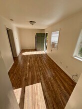 335 N Alvarado St in Ojai, CA - Foto de edificio - Building Photo