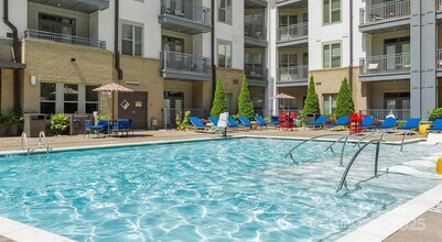 145 New Bern St in Charlotte, NC - Building Photo - Building Photo