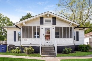 842 Efird St in Winston-Salem, NC - Building Photo