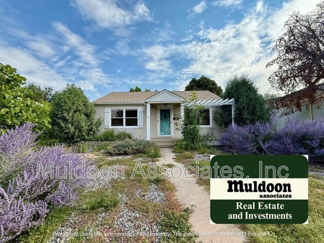property at 916 E La Salle St
